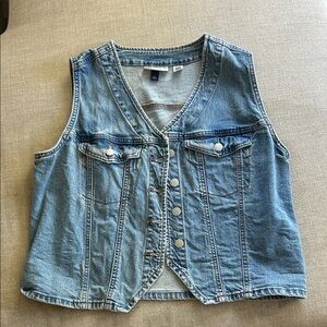 Universal Thread Blue Denim Vest